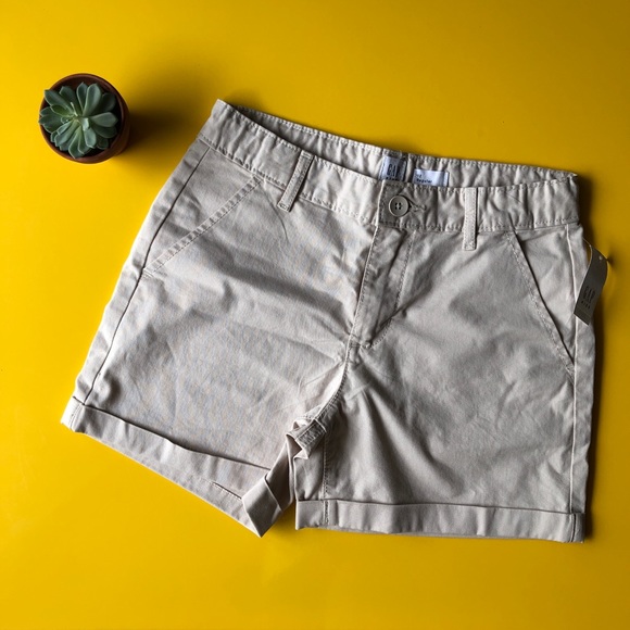 GAP Kids khaki shorts - Size 12 - Picture 3 of 10